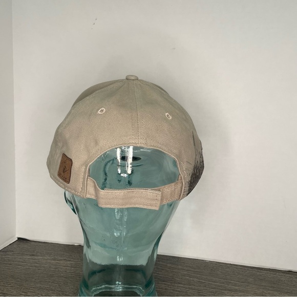 Beige Dri Duck trader Cap with Fish Embroidery. Adjustable fit. Pre-owned - Picture 5 of 9